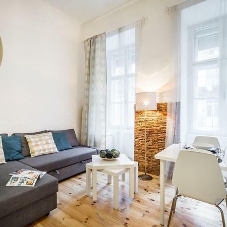 Bpr Bright Sapphire Apartment ブダペスト エクステリア 写真